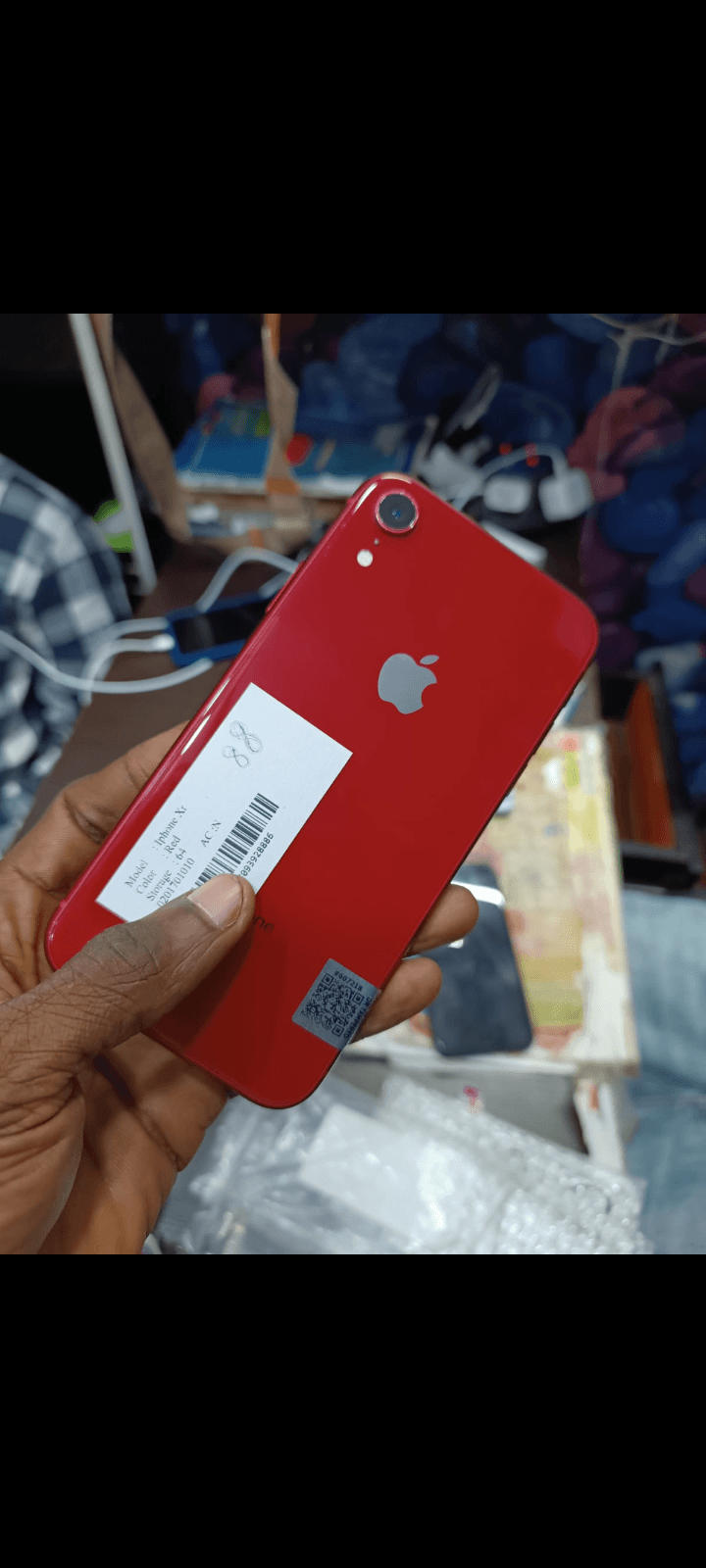 iPhone xr 65gig