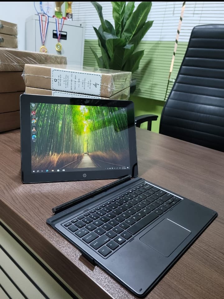 HP Pro 612 X2 . thumbnail 3