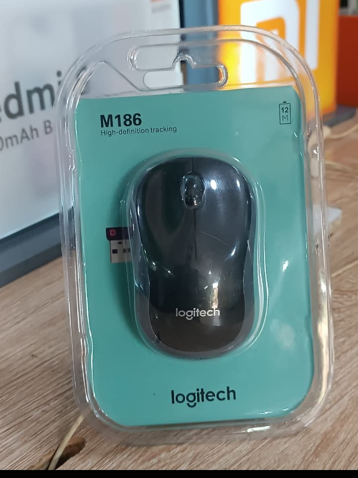 Logitech mouse thumbnail 3