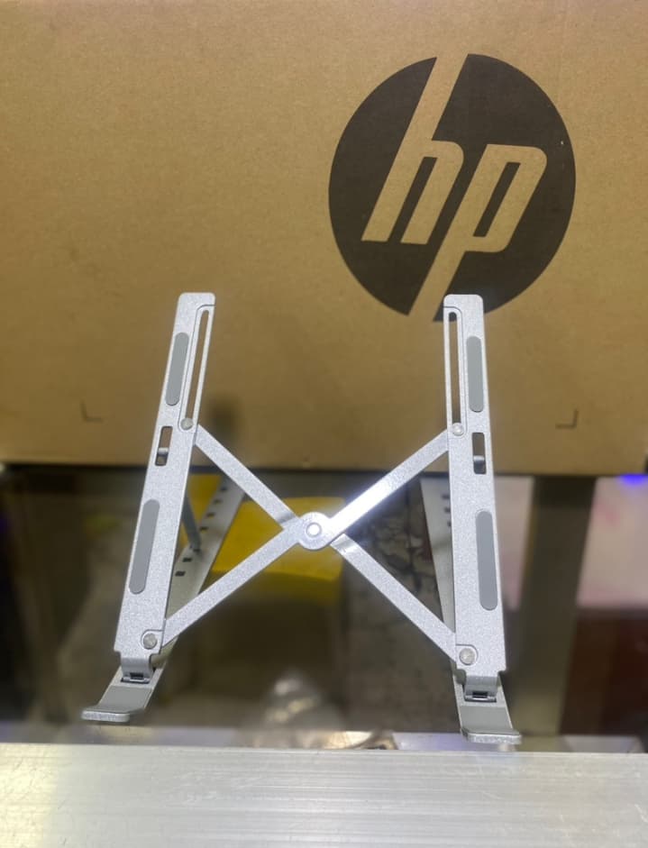 Laptop stand  thumbnail 2
