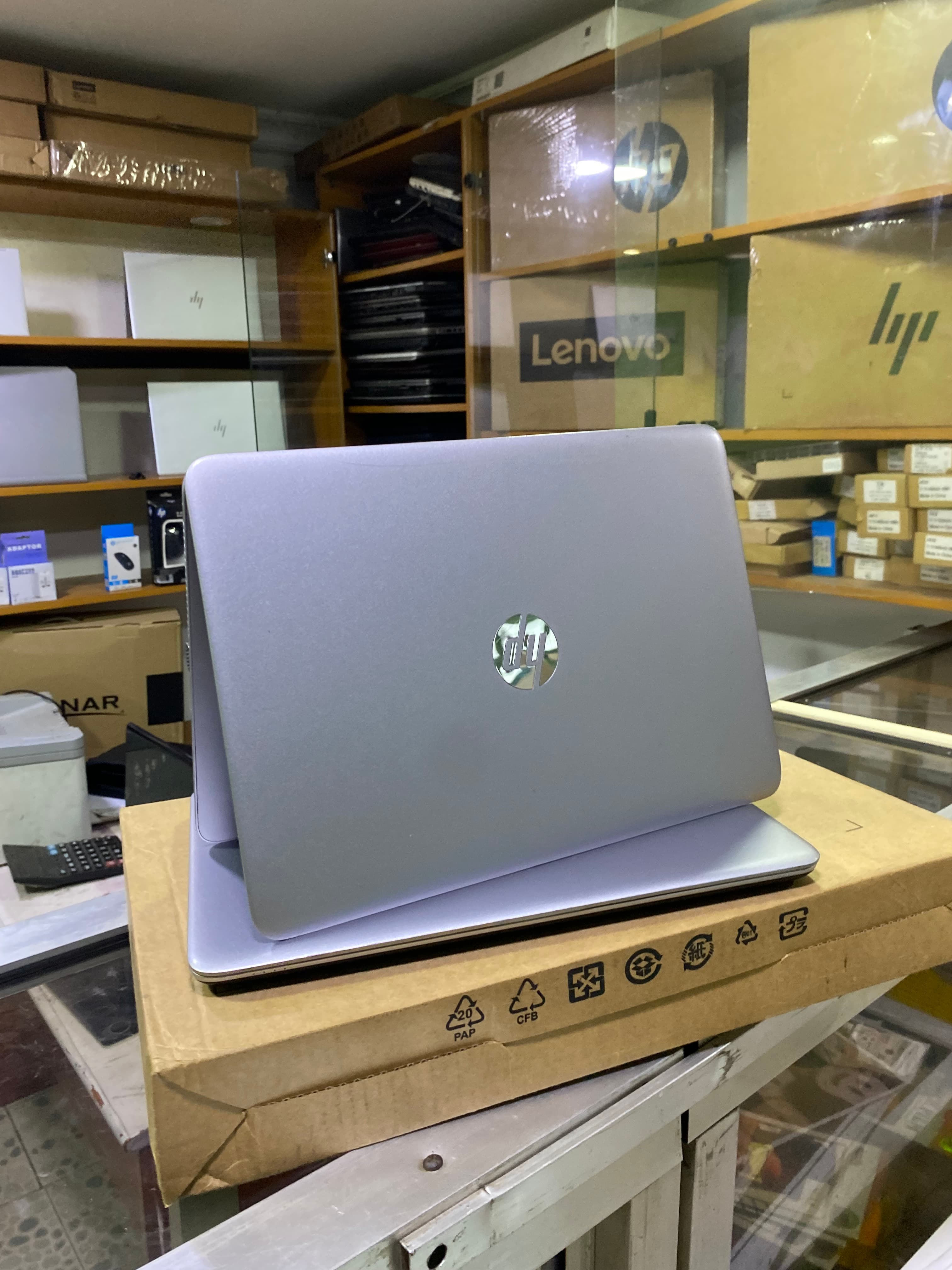 HP Elitebook 840 G4 thumbnail 2