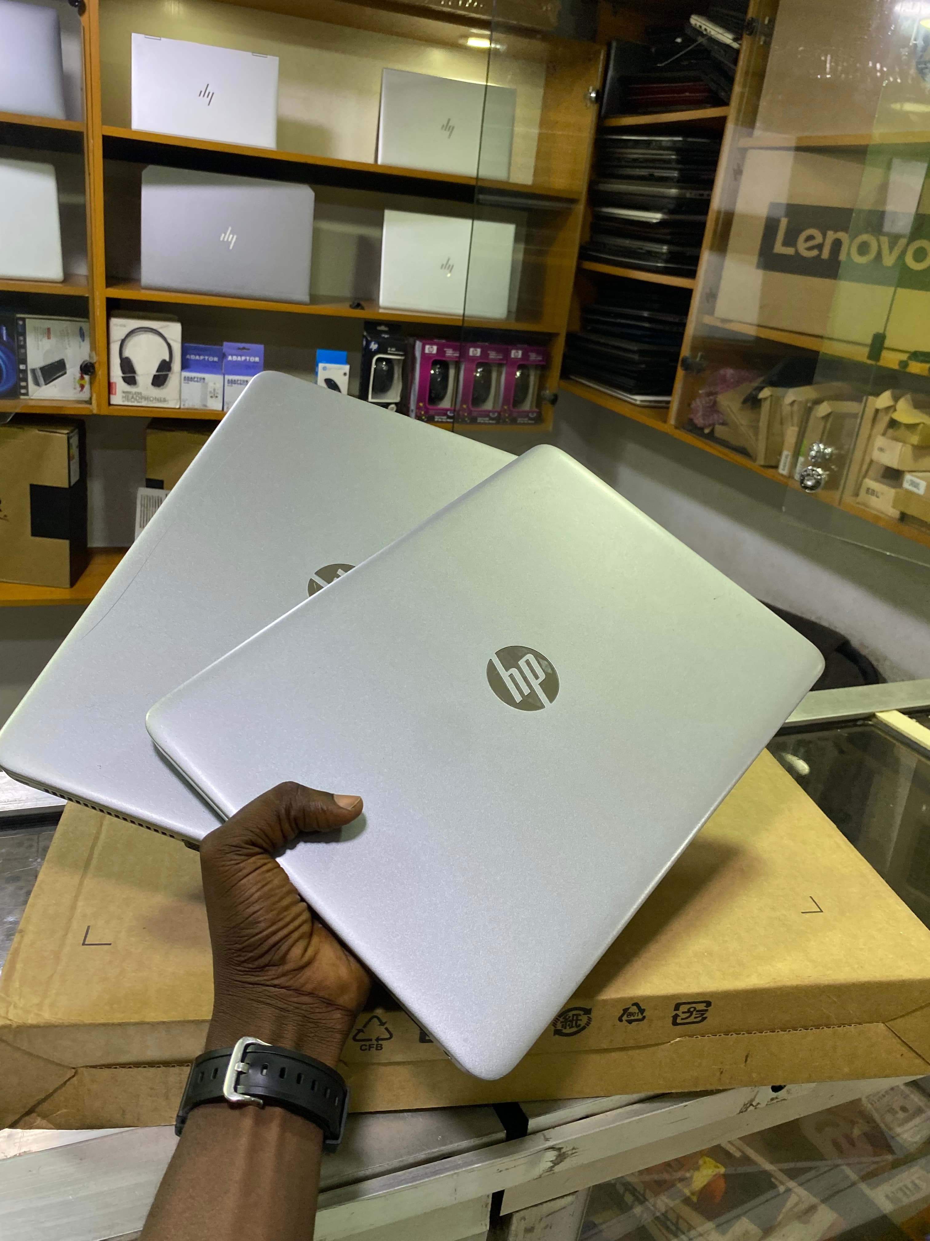 HP Elitebook 840 G4 thumbnail 4