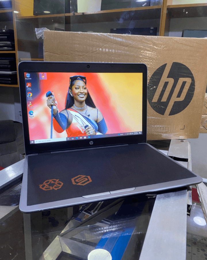 HP Elitebook 840